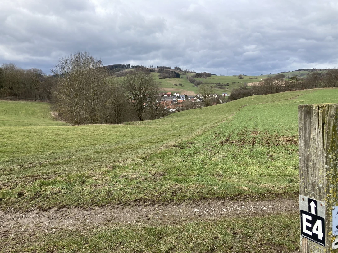 Blick auf Eimelrod vom E4