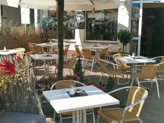 Terrasse des Eiscafe del Corso