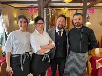 Restaurant Pizzeria Toni in Oberreifenberg Gastgeberfamilie Erdogan Şahin