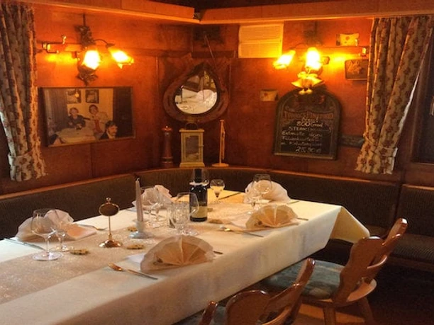 Hotel-Pension Zum Deutschen Haus, Gastraum