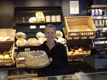 Bäckerei/Konditorei mit Frankfurter Kranz