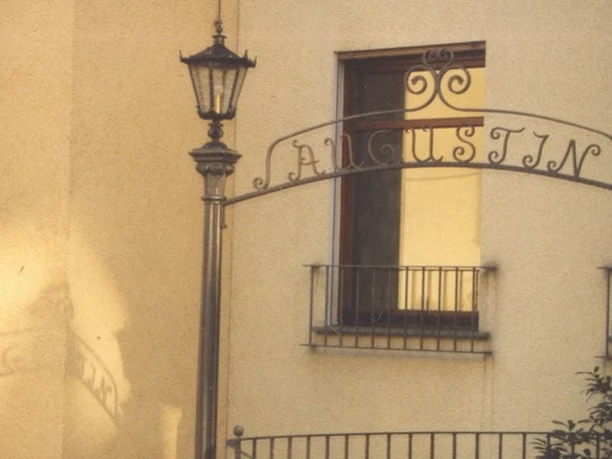 Eingangsbereich außen