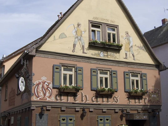 Außenansicht des Zorbas zur Krone