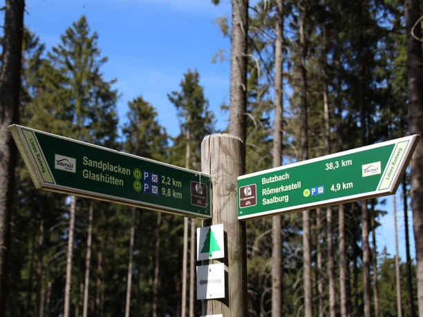 Wegweiser auf dem Deutschen Limes-Radweg