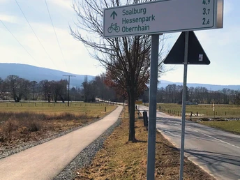 Radweg Richtung Obernhain