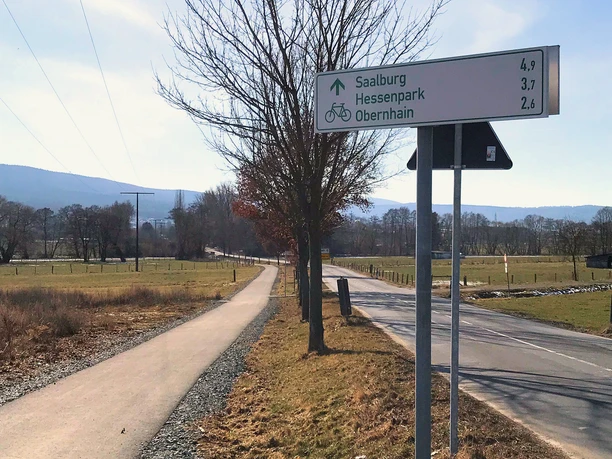 Radweg Richtung Obernhain Radweg Richtung Obernhain