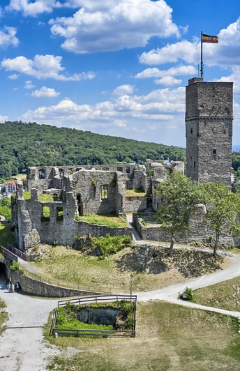 Burgruine Königstein vor dem Falkensteiner Hain