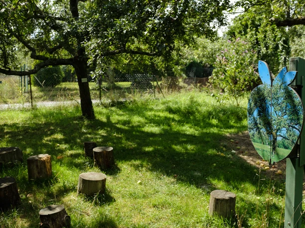 Erlebnisobstwiese Sitzgruppe