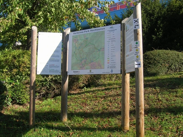 Heilklima-Park-Portal am Kurbad Königstein