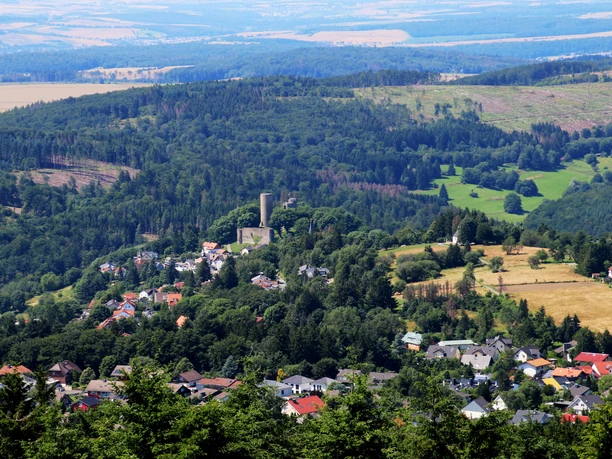 Blick auf Burg Oberreifenberg