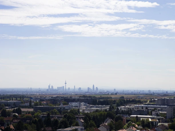 Blick von Bad Homburg nach Frankfurt