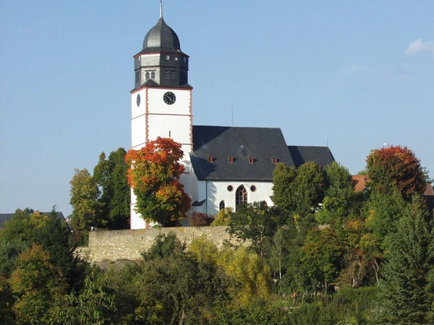 Start des Pilgerweges: Laurentiuskirche Usingen