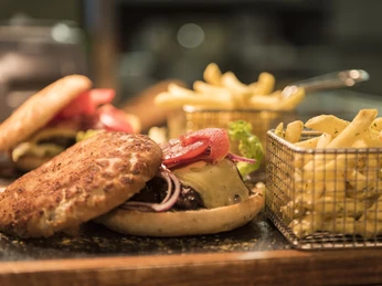 Burger und Pommes Seehuis