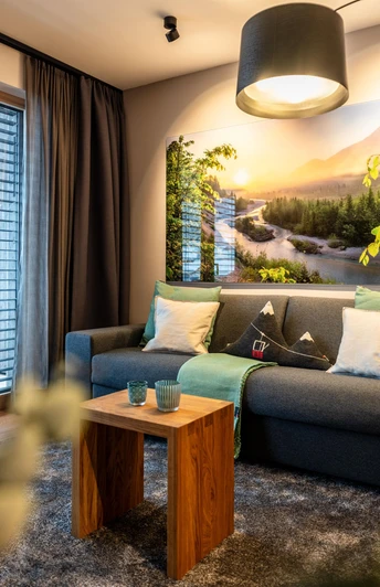 Wohnzimmer mit Schlafsofa