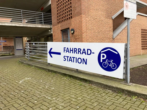 24-02-29 12-46-19 6644.jpg