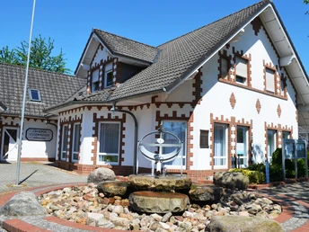 Von-Boeselager-Platz