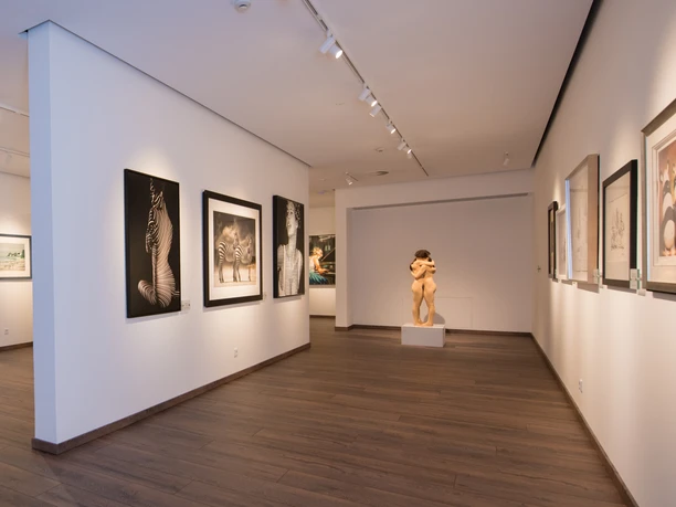 Kunstsammlung Claassen_Ausstellung_©Kunstsammlung Henning J. Claassen.jpg Kunstsammlung Henning J. Claassen