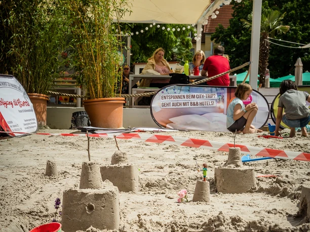 Citybeach 2023_Sandburgenwettbewerb © Hildesheim Marketing GmbH, Foto Lars Grieber (CC-BY) (57).jpg