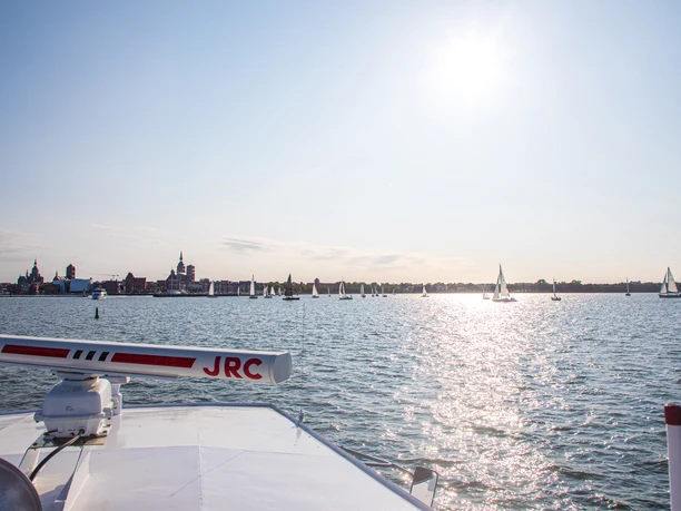 Stralsunder Mittwochsregatta mit Hafenrundfahrt