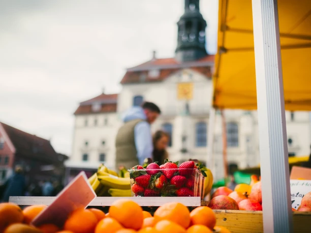 Erlebnis-Sonntag_Lüneburg bewegt sich_©Lüneburg Marketing GmbHMathias Schneider_1.jpg Lüneburger Wochenmarkt