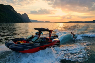 Surfupswiss_Wakesurf_Vierwaldstättersee_Nidwalden