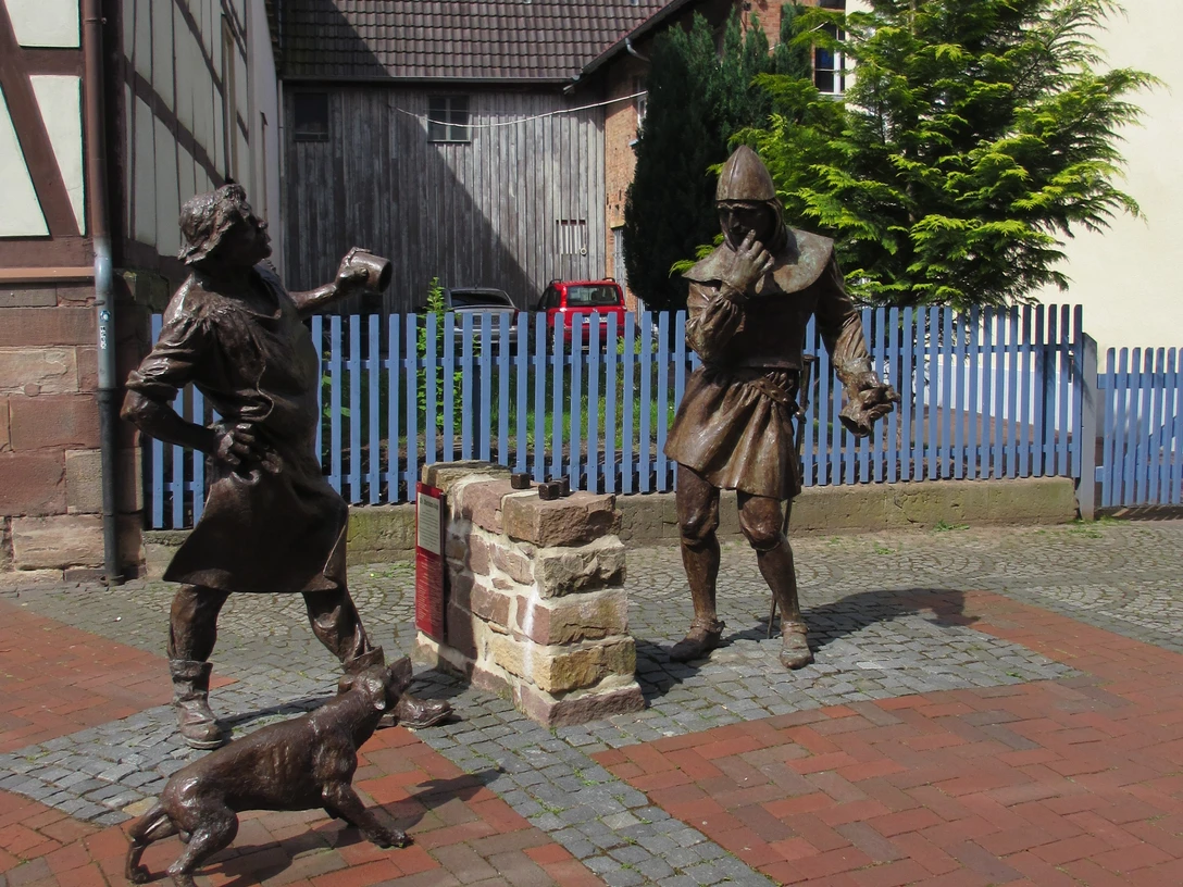 Würfelturm-Denkmal in Hofgeismar