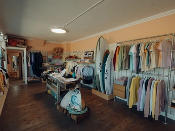 Surfshop Salty Elements.jpg