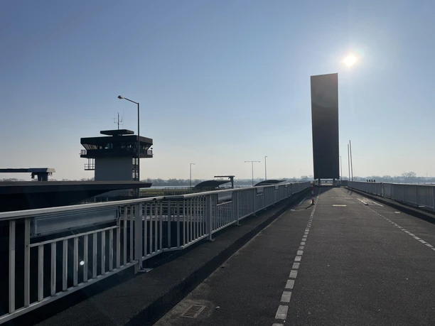 Elsflether Huntesperrwerk