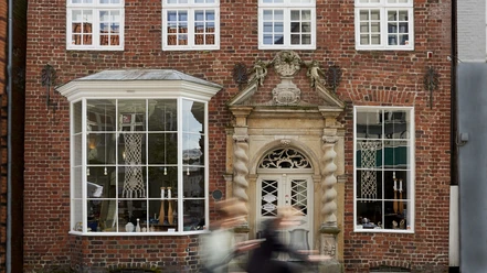 droehses-hus-ny-header-scaled-2000x1125