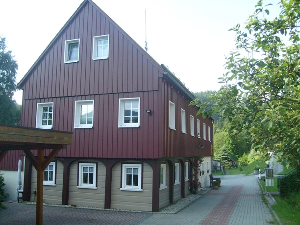 Umgebindehaus mit Stellplatz
