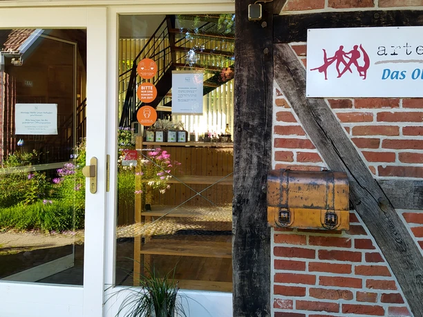 Olivenöl und mehr - arteFakt Handelsagentur für Erzeuger-Verbraucher-Ideen in Wilstedt Olivenöl und mehr - arteFakt Handelsagentur für Erzeuger-Verbraucher-Ideen in Wilstedt