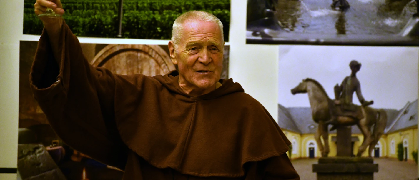 Wenn ein Mönch ins Plaudern gerät Wenn ein Mönch ins Plaudern gerät