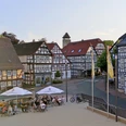 Rathausvorplatz Gastro Fachwerkkulisse