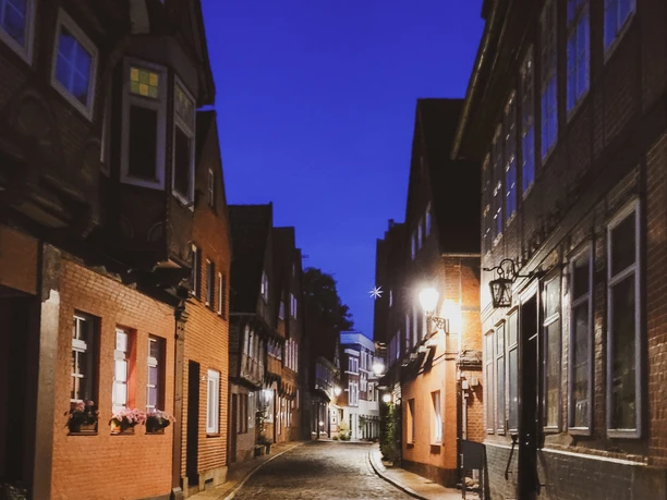 Abendstunde in der Altstadt von Lauenburg
