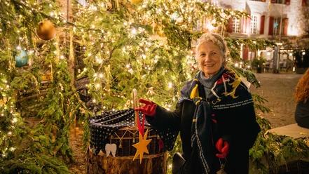 adventsbummel-thun-tannenbaum.jpg