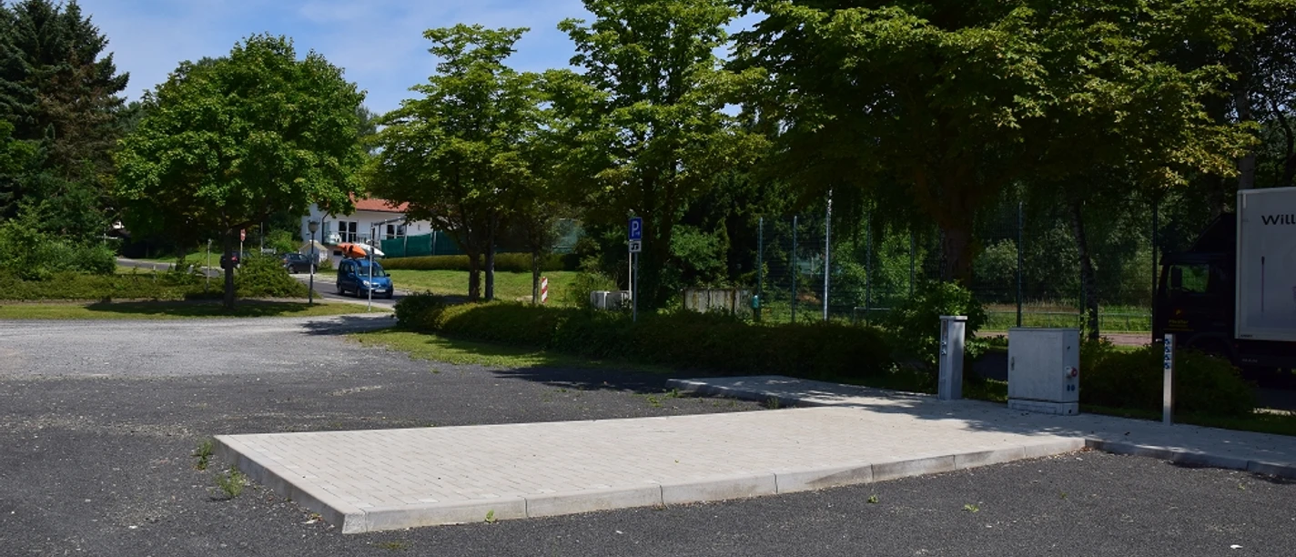 k-Bild Womo Platz Immenhausen.jpg