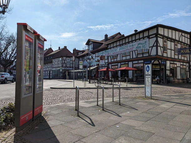 Kulturstele_Haltestelle Möncheplatz_CCO_Einbeck Tourismus.jpg