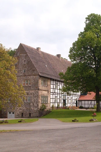 Gut Ullenhausen CC BY-SA - Gemeinde Extertal.JPG