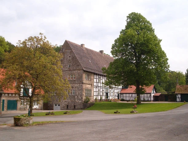 Gut Ullenhausen CC BY-SA - Gemeinde Extertal.JPG