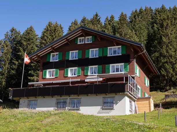 Photokleinformat 3_2-Berggasthaus Ratzi (3).jpg Photokleinformat 3_2-Berggasthaus Ratzi (3).jpg