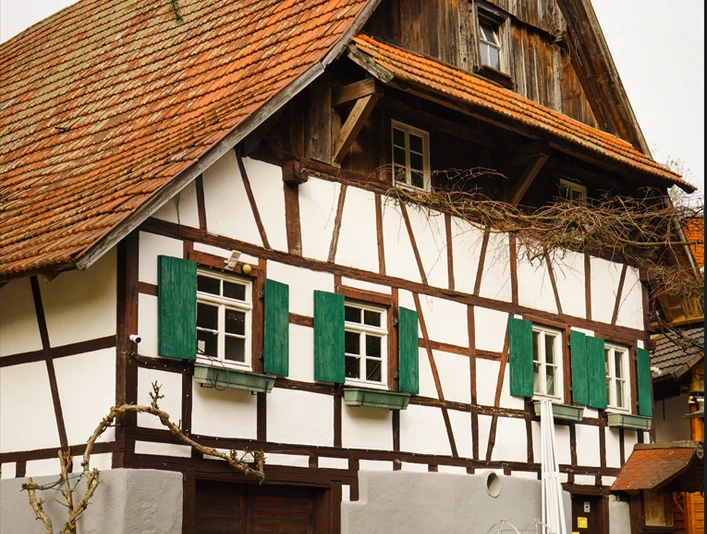 Lebenshof Mut im Bauch Geb ude klein c S u M Hildmann