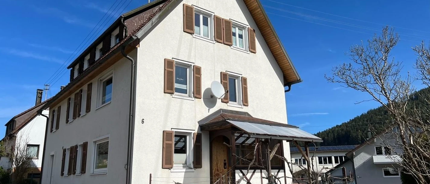 Ferienwohnung Am Wiesenrain, Hausansicht Winter, F