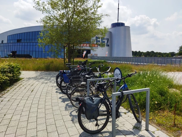 Energie Erlebnis Zentrum Ostfriesland in Aurich E-Bike Ladestation Energy Experience Center East Frisia in Aurich E-bike charging station