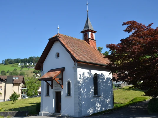 Verena Kapelle Aussenansicht.JPG