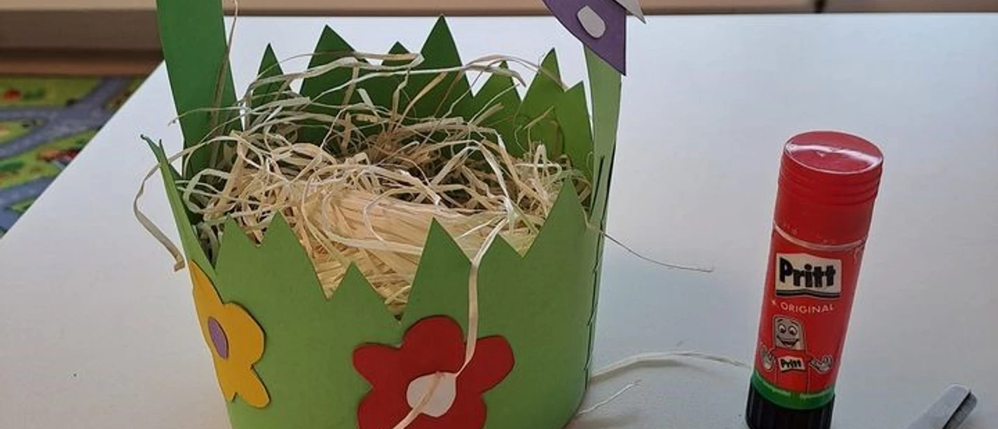 Osterkörbchen basteln.jpg