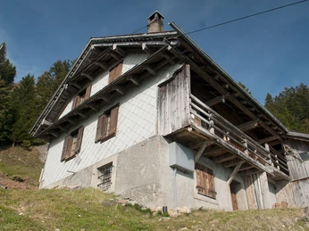 Bärenzingel Hébergement de groupe Bärenzingel GruppenunterkunftBärenzingel group accommodationBärenzingel Hébergement de groupe