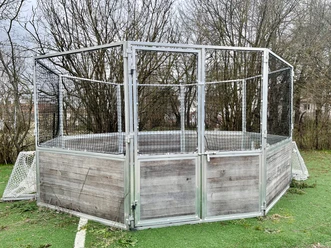 Multifunktionshalle_Außenbereich_Minispielfeld Soccer Court © Einbeck Tourismus.jpg