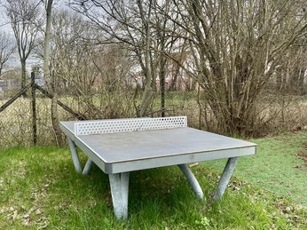 Multifunktionshalle_Außenbereich_Soccer Court Tischtennisplatte Hochbild © Einbeck Tourismus.jpg