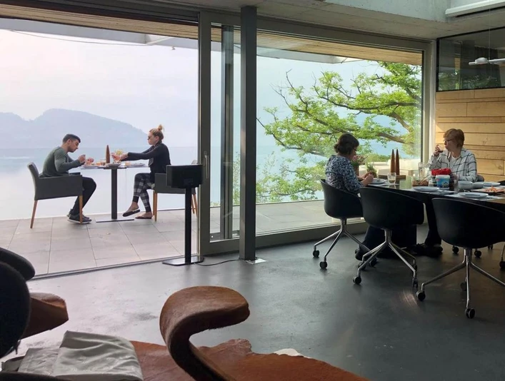 Högerli B&B Högerli B&B - AufenthaltsraumHögerli B&B - LoungeHögerli B&B - Salle de séjour