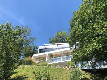 Högerli B&B Högerli B&BHögerli B&BHögerli B&B